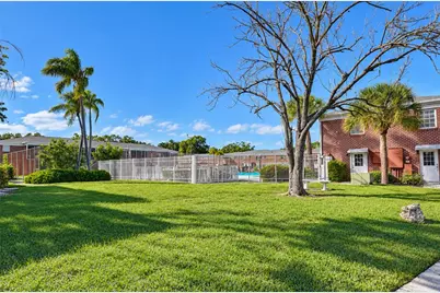 1131 84th Avenue N #D, Saint Petersburg, FL 33702 - Photo 32