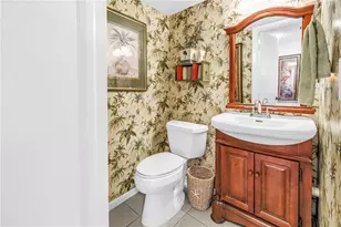 8473 17th St N, Saint Petersburg, FL 33702 - Photo 18