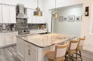 9965 Caroline Park Dr, Orlando, FL 32832 - Photo 4