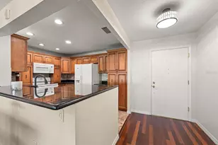 100 Bluff View Dr, Belleair Bluffs, FL 33770 - Photo 34