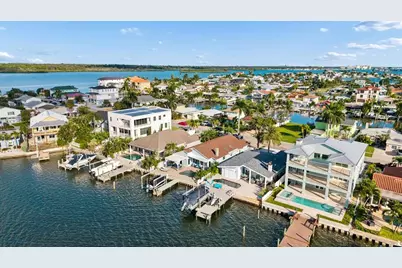 112 Wall Street, Redington Shores, FL 33708 - Photo 46