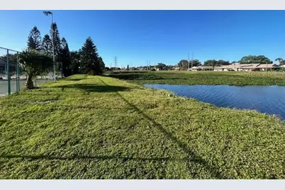 1235 14th Circle SE #93, Largo, FL 33771 - Photo 38