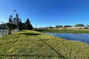 1235 14th Cir SE, Largo, FL 33771 - Photo 38