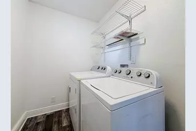 427 39th Street S, Saint Petersburg, FL 33711 - Photo 42
