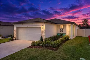3621 Radiant Mountain Dr, Plant City, FL 33565 - Photo 1