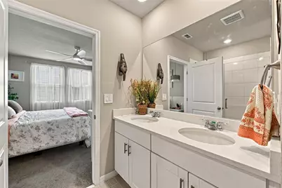 3621 Radiant Mountain Drive, Plant City, FL 33565 - Photo 28