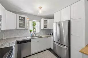 1423 E Henry Ave, Tampa, FL 33604 - Photo 14