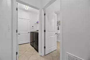 11010 Purple Martin Blvd, Riverview, FL 33579 - Photo 32