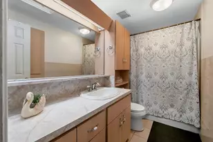 8344 Fountain Ave, Tampa, FL 33615 - Photo 26