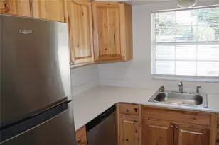 7020 53rd Ave N, Saint Petersburg, FL 33709 - Photo 4