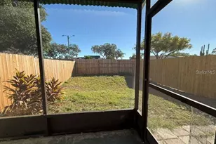 2045 Sunset Grove Ln, Clearwater, FL 33765 - Photo 18