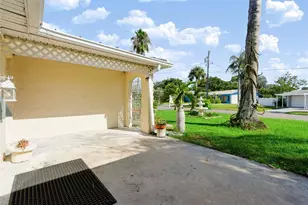 2123 Bayou Dr, Holiday, FL 34691 - Photo 40