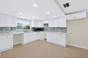2123 Bayou Dr, Holiday, FL 34691 - Photo 32