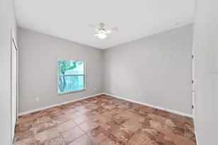 8427 Carriage Pointe Dr, Gibsonton, FL 33534 - Photo 24