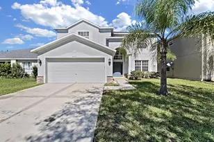 8427 Carriage Pointe Dr, Gibsonton, FL 33534 - Photo 1