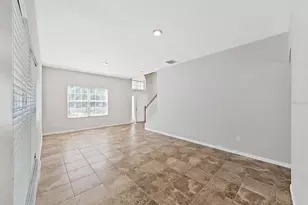 8427 Carriage Pointe Dr, Gibsonton, FL 33534 - Photo 8
