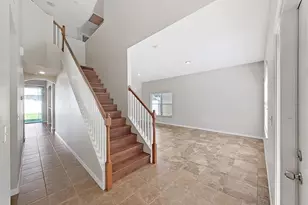 8427 Carriage Pointe Dr, Gibsonton, FL 33534 - Photo 4