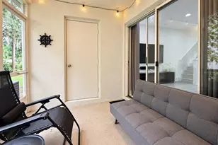 2334 Lake Woodberry Cir, Brandon, FL 33510 - Photo 28