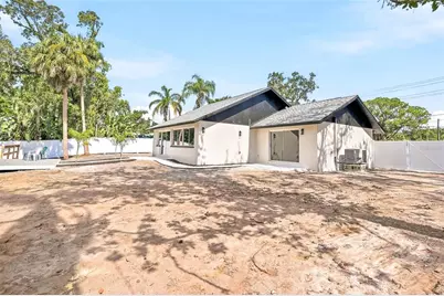 8605 Jackson Springs Road, Tampa, FL 33615 - Photo 42