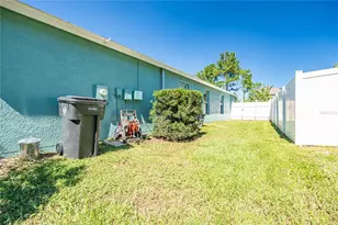 2022 Samantha Ln, Valrico, FL 33594 - Photo 60