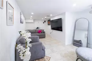8819 W Broad St, Tampa, FL 33615 - Photo 6