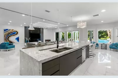 2913 W Knights Avenue, Tampa, FL 33611 - Photo 14