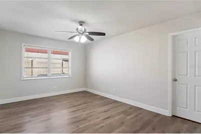 4810 Wynwood Drive, Tampa, FL 33615 - Photo 12
