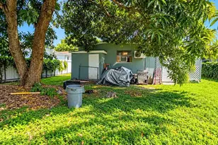 17930 SW 104th Ave, Miami, FL 33157 - Photo 16