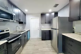 3615 Lindell Ave, Tampa, FL 33610 - Photo 8