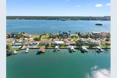 68 S Windward Island W, Clearwater Beach, FL 33767 - Photo 82