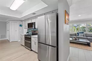68 S Windward Island W, Clearwater Beach, FL 33767 - Photo 28