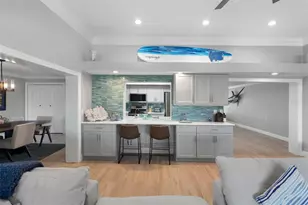 68 S Windward Island W, Clearwater Beach, FL 33767 - Photo 12