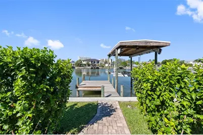 68 S Windward Island W, Clearwater Beach, FL 33767 - Photo 56