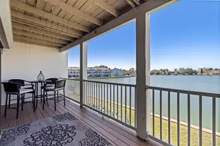12242 2nd St E, Treasure Island, FL 33706 - Photo 14