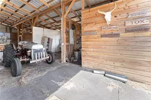 632 W Keysville Rd, Plant City, FL 33567 - Photo 14