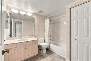 9227 Captiva Cir, Saint Pete Beach, FL 33706 - Photo 24