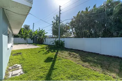 14968 Imperial Point Drive N, Largo, FL 33774 - Photo 38