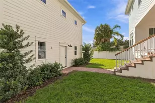808 39th Ave NE, Saint Petersburg, FL 33703 - Photo 64