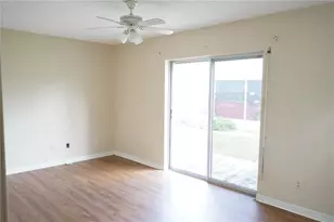 703 Huxley Pl, Sun City Center, FL 33573 - Photo 20