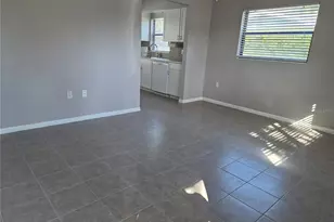 402 Woodrow Ave NW, Largo, FL 33770 - Photo 10