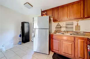 11787 104th St, Largo, FL 33773 - Photo 8