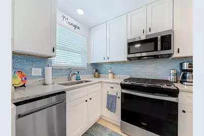 5925 Shore Boulevard S #611, Gulfport, FL 33707 - Photo 4