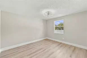 10118 Briarwick Ct, Tampa, FL 33615 - Photo 22