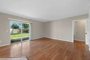 518 Wynnwood Dr, Brandon, FL 33511 - Photo 14