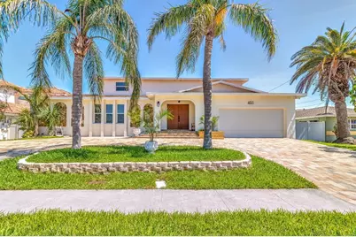 451 Palm Island NE, Clearwater Beach, FL 33767 - Photo 2