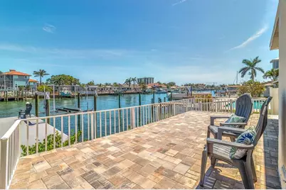 451 Palm Island NE, Clearwater Beach, FL 33767 - Photo 32