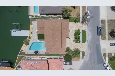 451 Palm Island NE, Clearwater Beach, FL 33767 - Photo 36