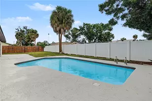 5007 Shetland Ave, Tampa, FL 33615 - Photo 6