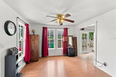 811 E Frierson Avenue, Tampa, FL 33603 - Photo 4
