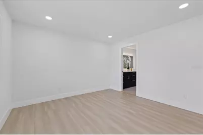 6403 Elliot Drive, Tampa, FL 33615 - Photo 16